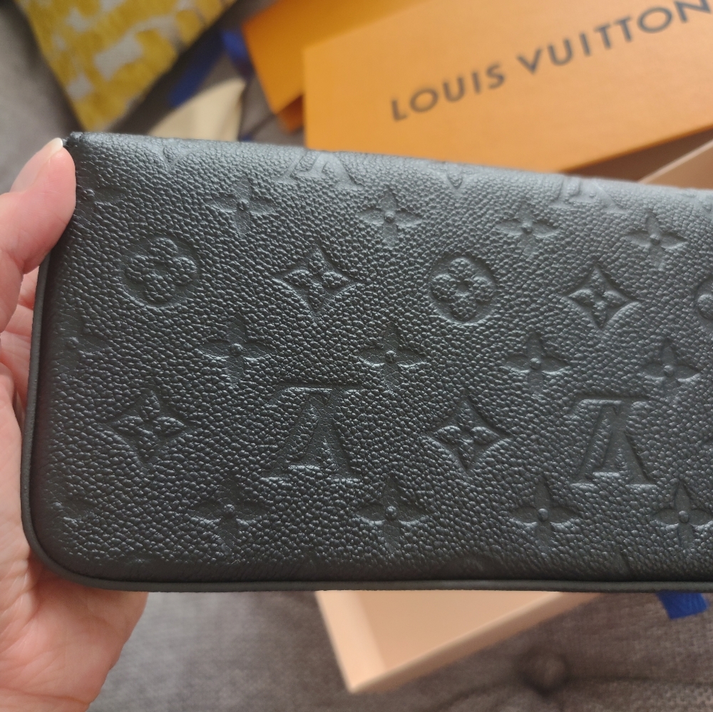 Louis Vuitton Pochette Félicie black empreinte - Picture 3 of 9